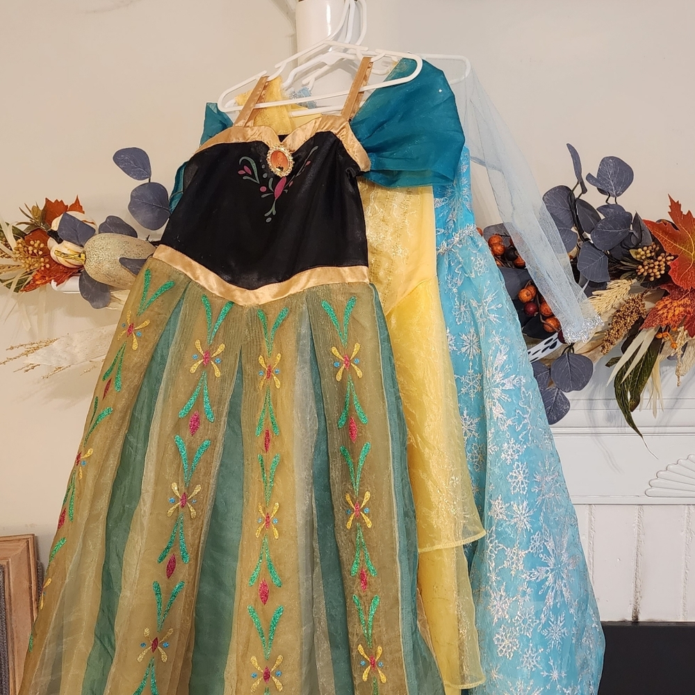 Disney Princess Costumes Bundle size 4 to 6